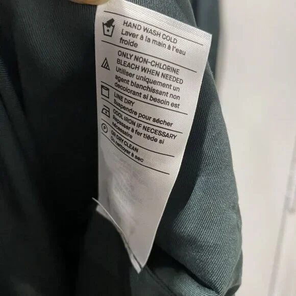 VINCE Women's  Silk Mandarin Collar Button Down Shirt XL Green Belt Pockets - Picture 9 of 10